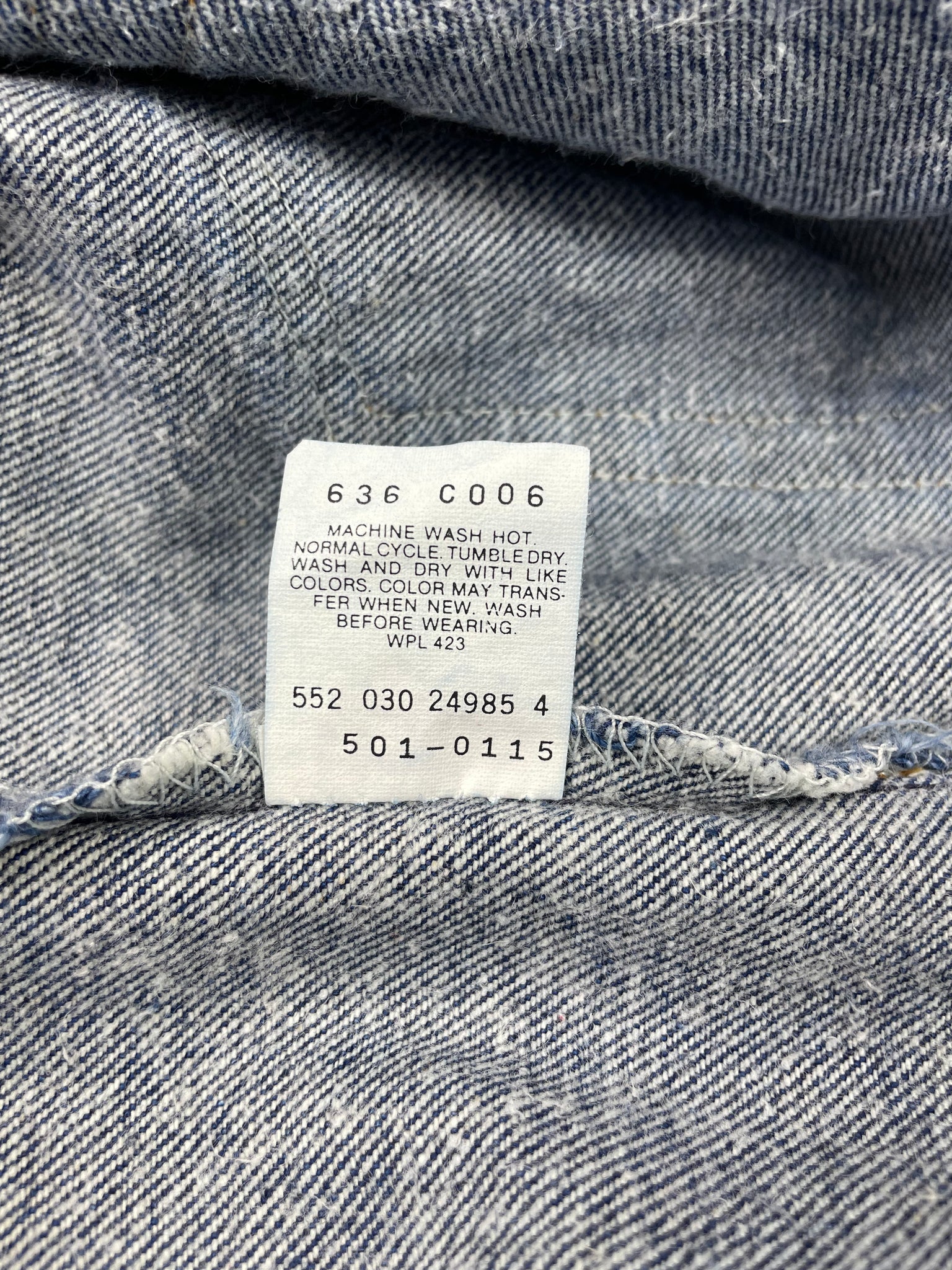 Vintage Levi 501 USA Transitional One Wash Denim Jeans (JYJ-0212)